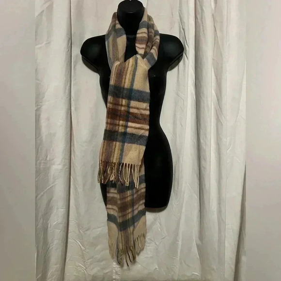 Blarney 100% Lambs Wool Scarf Made In Ireland - Picture 2 of 4